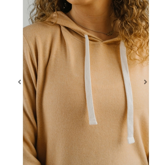 Zyia Active Medium Super Soft Camel Boyfriend Hoodie - Picture 2 of 4